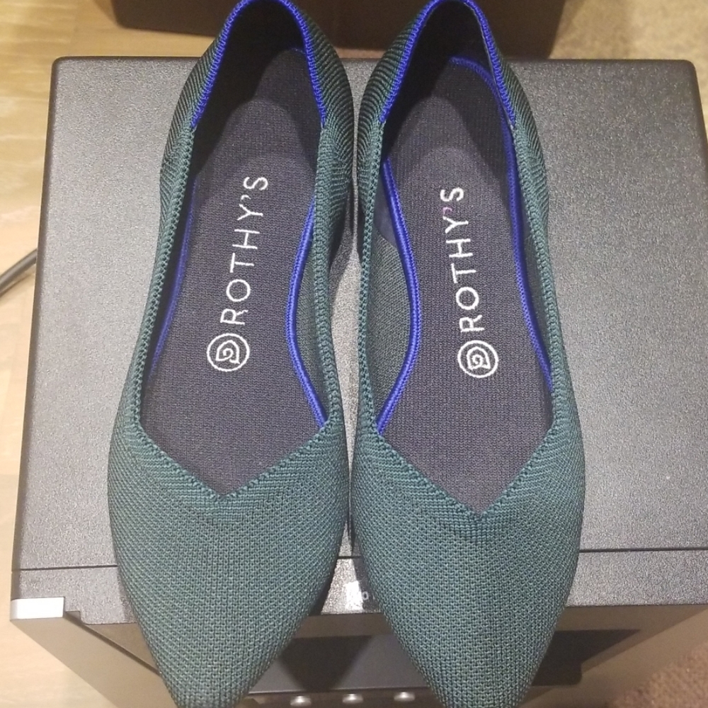 Rothys the Point in Emerald 9